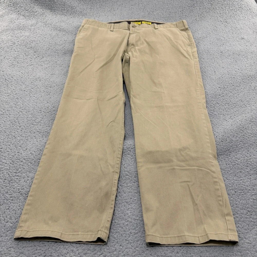 Lee Extreme Motion Chino Pants Mens 42x30 Tan Khaki Straight Fit Tapered Leg